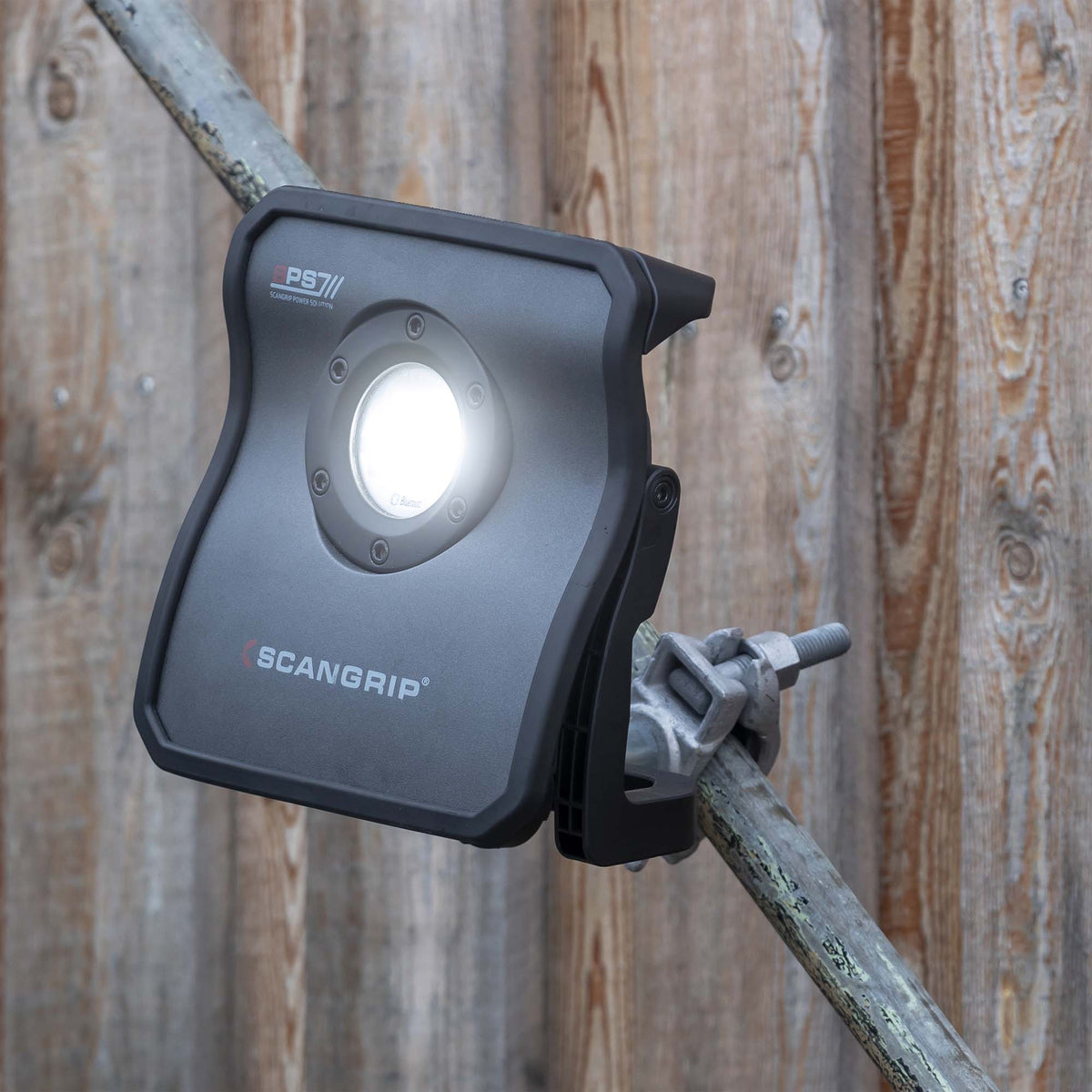 Scangrip Nova 4 SPS High Efficiency 4,000 Lumen COB LED Work Light with Exchangeable Battery System