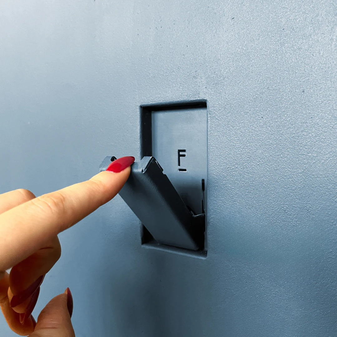 Fittes Flush Hideaway Hook [Luxe]